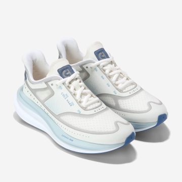 Alternative view of Tenis Deportivo ColeHaan Originalgrand Quadstar Blanco Mujer