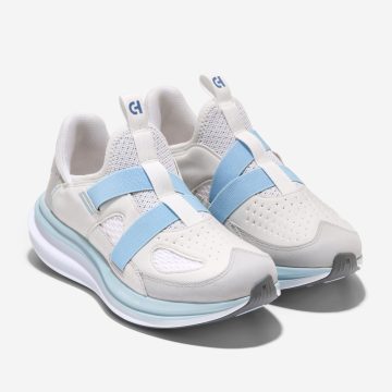 Alternative view of Tenis Deportivo ColeHaan Og Quadstar Monk Strap Blanco Mujer