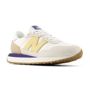 Alternative view of Tenis Deportivos New Balance Original 237W Blanco Para Mujer