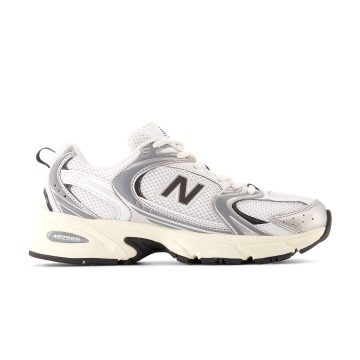 Tenis New Balance 530 Mujer Gris con Negro