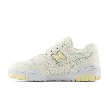 Alternative view of Tenis Deportivos New Balance Originals 550 Blanco Para Mujer