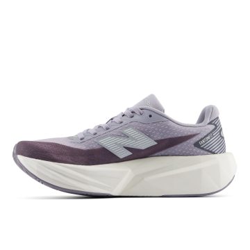 Alternative view of Tenis Deportivos New Balance Fuelcell Rebel V5 Morado Mujer
