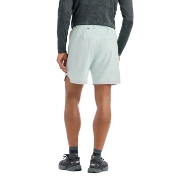 Alternative view of Pantaloneta New Balance Original Essential Verde Para Hombre