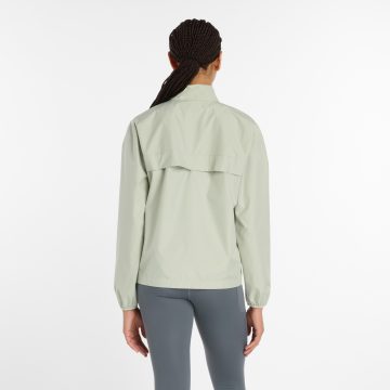 Alternative view of Chaqueta New Balance Originales Sport Essentials Verde Mujer