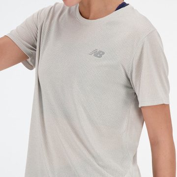 Alternative view of Camisa Deportiva New Balance Originales Athletics Gris Mujer