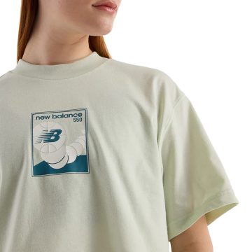 Alternative view of Camisa Tshirt Marca New Balance Relaxed 550 Verde Mujer